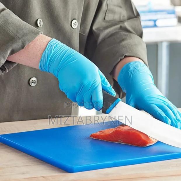100 Disposable Blue Nitrile Gloves for Food Industry photo 2