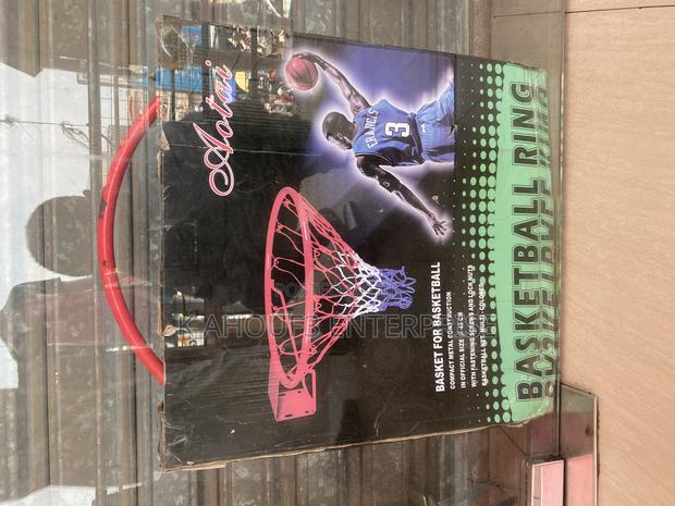 Basketball Ring · Photo 4