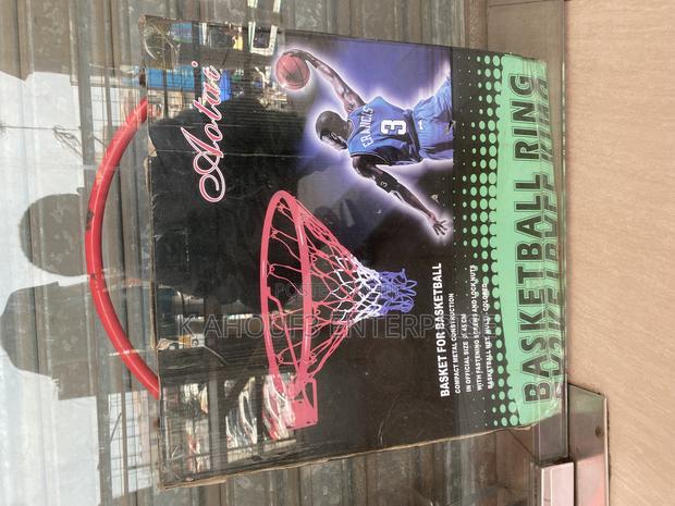 Basketball Ring · Photo 3