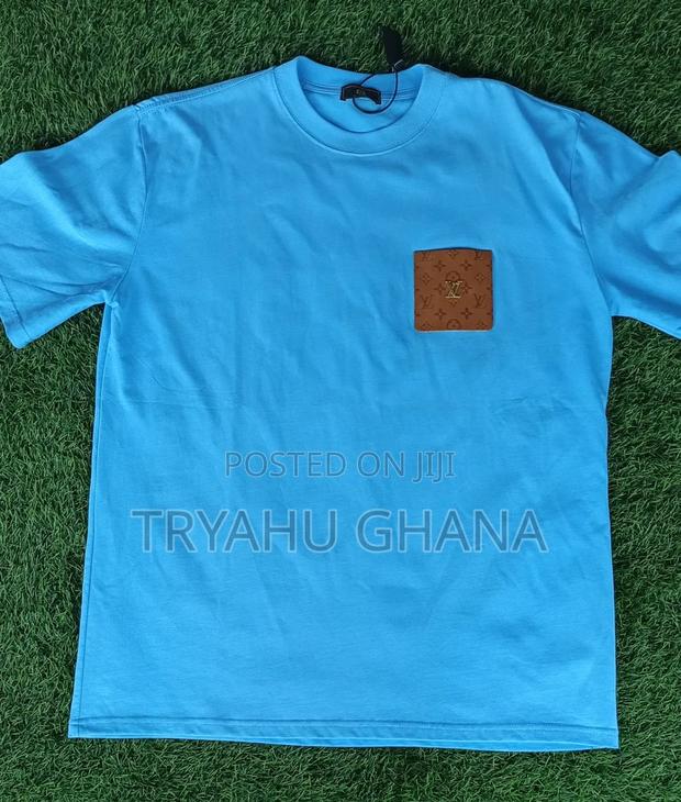 Affordable Blue Louis Vuitton Top for Sale at Tryahu · Photo 3