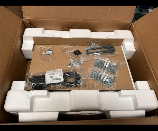 Cisco C1000 24p-L Brand New photo 5