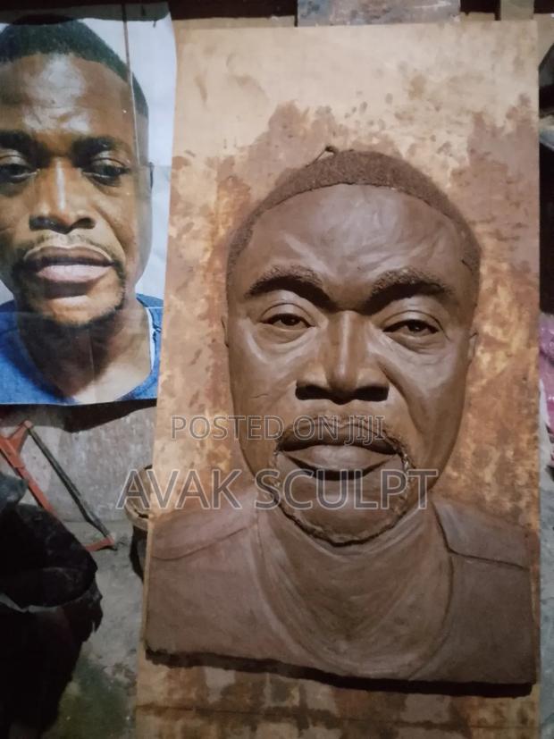 Relief Portrait Bust · Photo 4