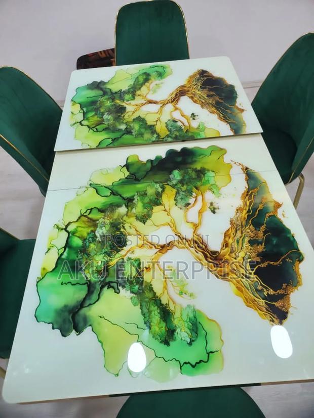 Extendable Dinning Table With 6 Chairs · Photo 2