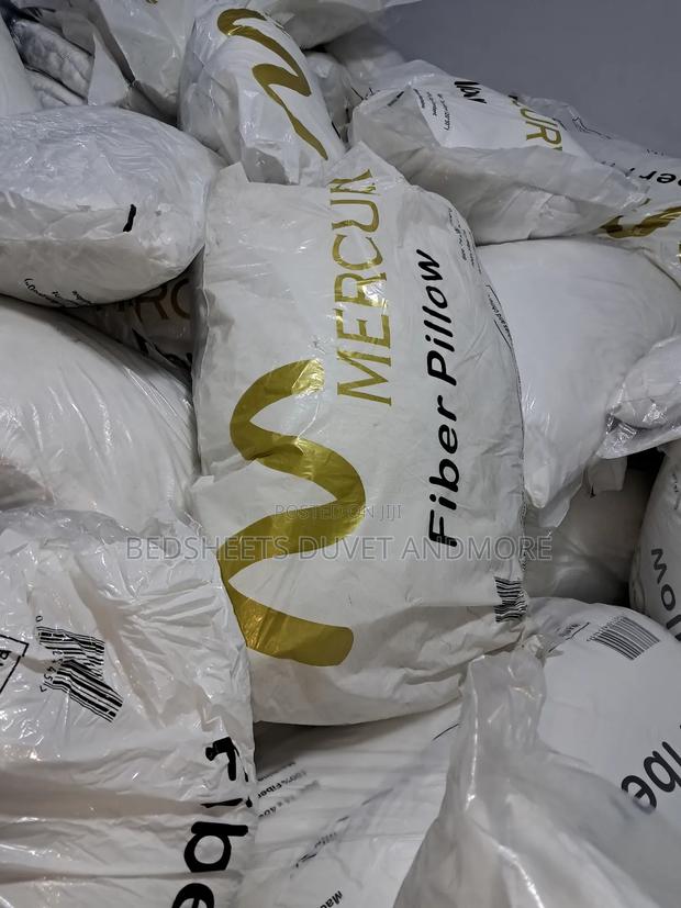 Mercury Fibre Pillows · Photo 2