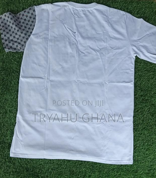 Grab Your Elegant White Round-Neck Top Now at Tryahu · Photo 4