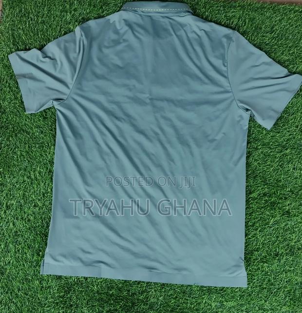 Classic Gentlemen Lacoste Tops Available for Sale at Tryahu · Photo 4