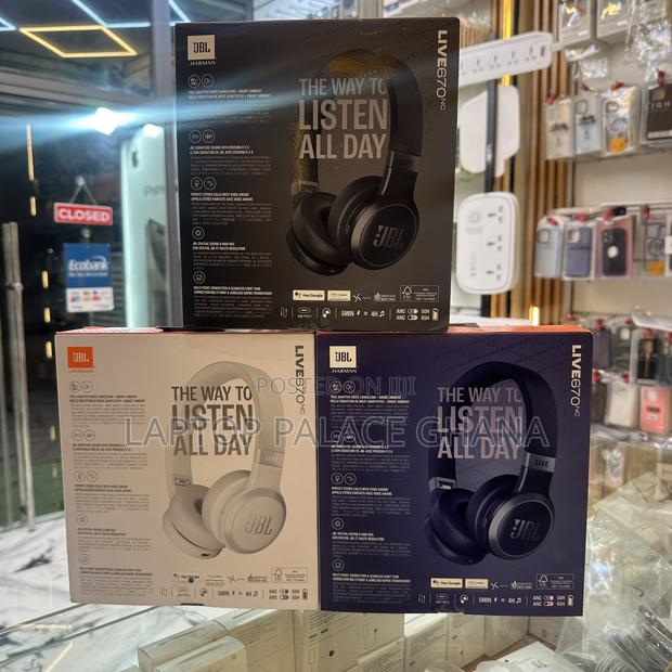 JBL Live 670nc - Wireless on-Ear Headphones · Photo 4