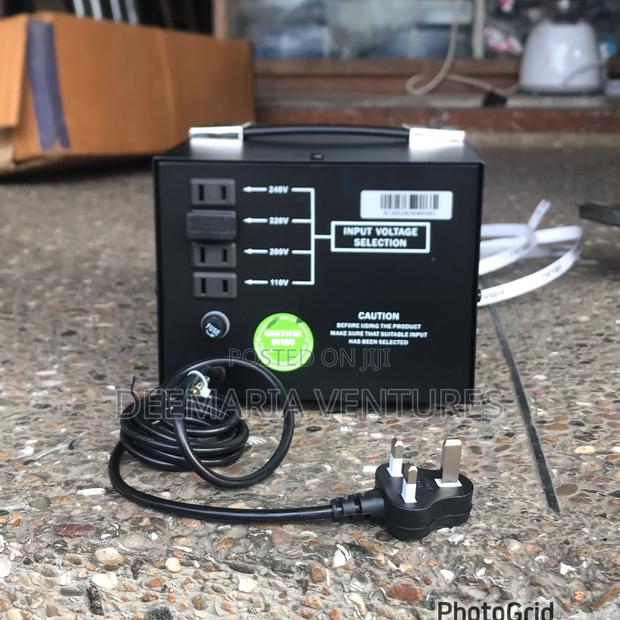 Elbee Sud 1000W Step Up/Step Down Transformer photo 2