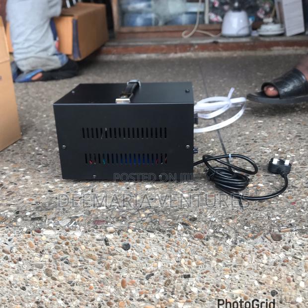 Elbee Sud 1000W Step Up/Step Down Transformer photo 3