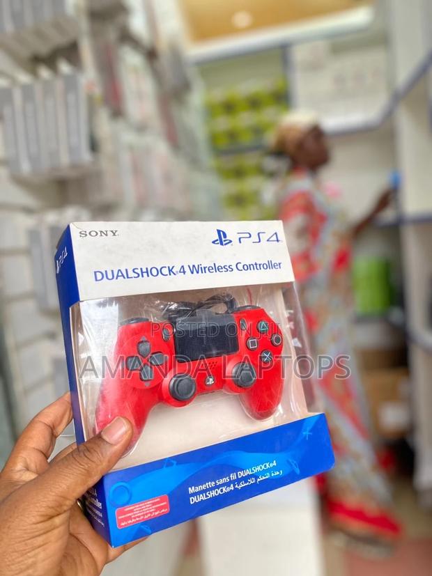 Wireless Ps4 Game Pad · Photo 4