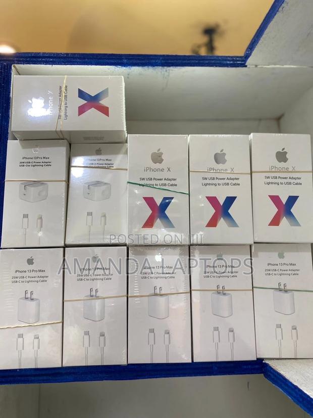 3pin Original iPhone Charger photo 2