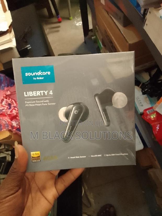 Anker Soundcore Liberty 4 Noise Cancelling Earbuds · Photo 3
