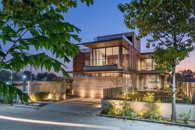 Exquisite Architecture Designs · Photo 4