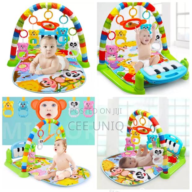 Piano Activity Gym Mat · Photo 1