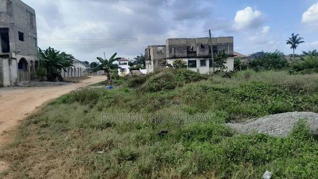 Plot for Sale at Race Course Down · Photo 2