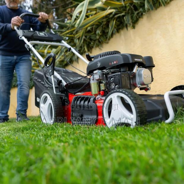 Petrol Self-Propelled Lawnmower GLM770XE
