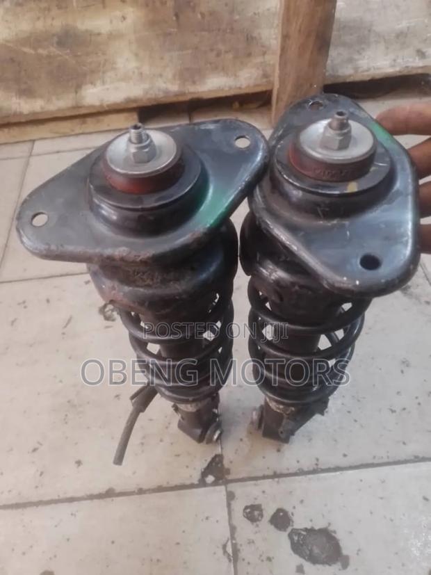 Mini Cooper Country Man Original Homeused Back Shocks photo 2