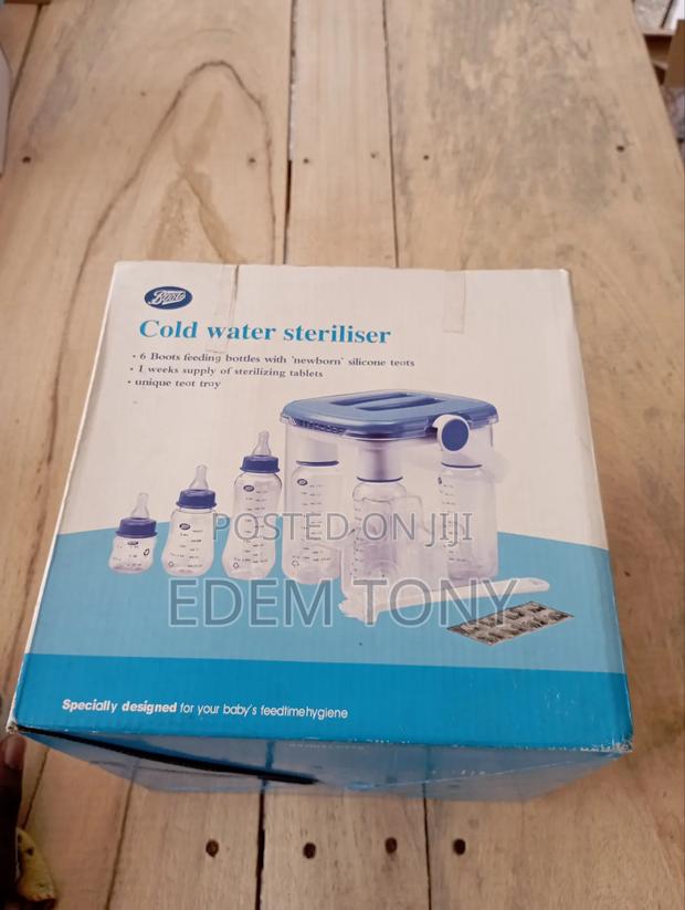 Boots Cold Water Steriliser · Photo 3