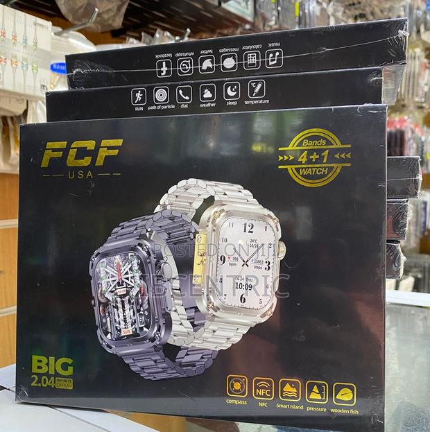 FCF Smart Watch With 5 Straps photo 2