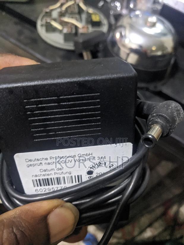 Seiko Epson AC Adapter Output 13.5v · Photo 4