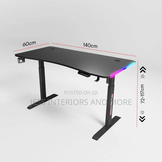 Electric Adjustable Gaming Table · Photo 4
