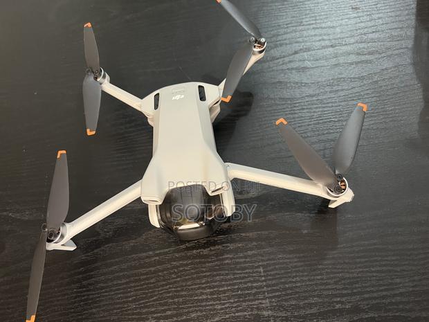 Dji Mini 3 Fly More With Smart Controller photo 2