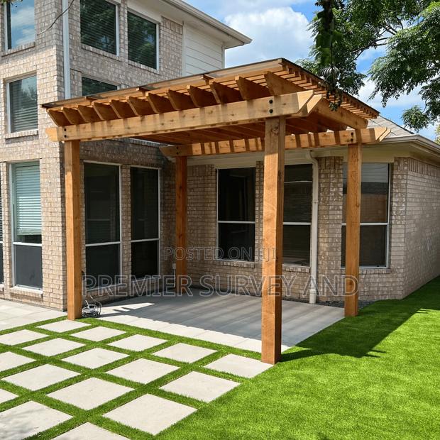Quality Pergola Structure for Your Homes · Photo 4
