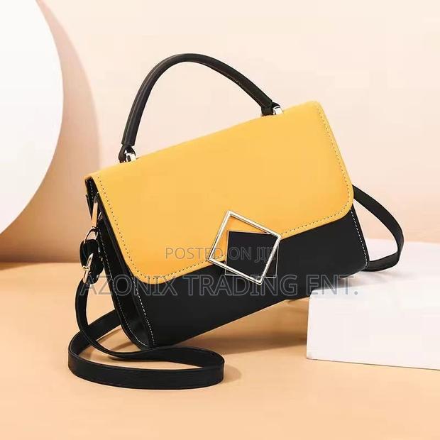 Hard Leather Hand Bags · Photo 4