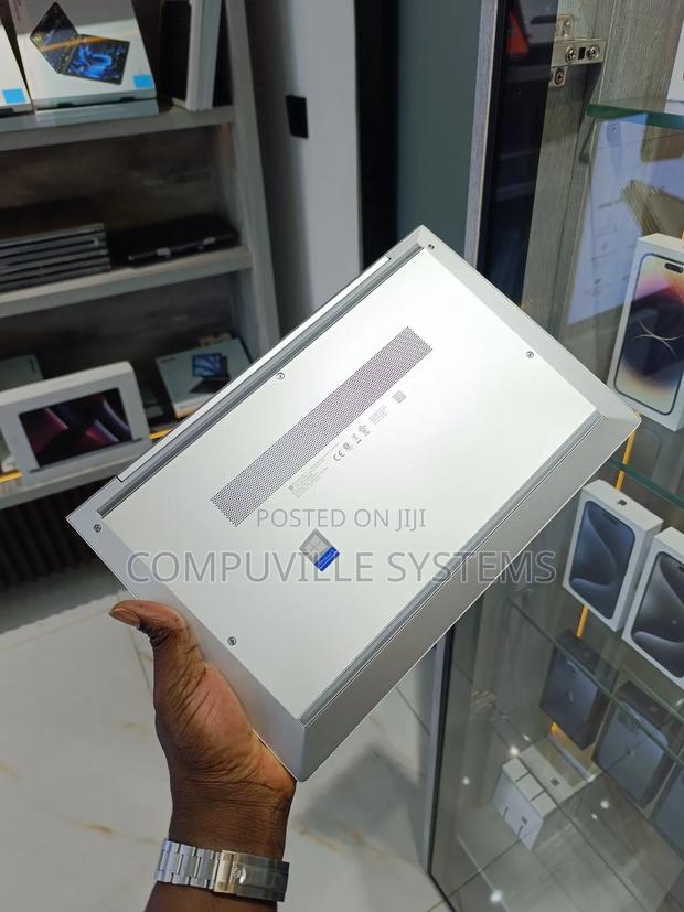 Laptop HP EliteBook 840 G7 16GB Intel Core I5 SSD 256GB · Photo 2