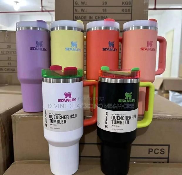 Stanley Tumbler/Cups · Photo 4