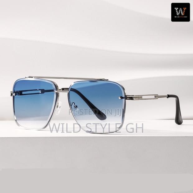 Classy UV400 Sunglasses photo 5