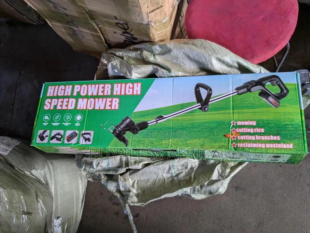 Rechargeable Speed Mower/Weed Eater · Photo 2