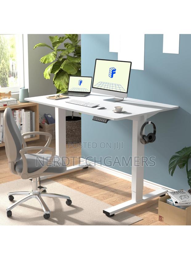 FLEXISPOT Standing Desk Solid One-Piece Desktop Height · Photo 2