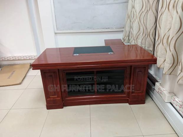 1.8M Executive Table for Office · Photo 4