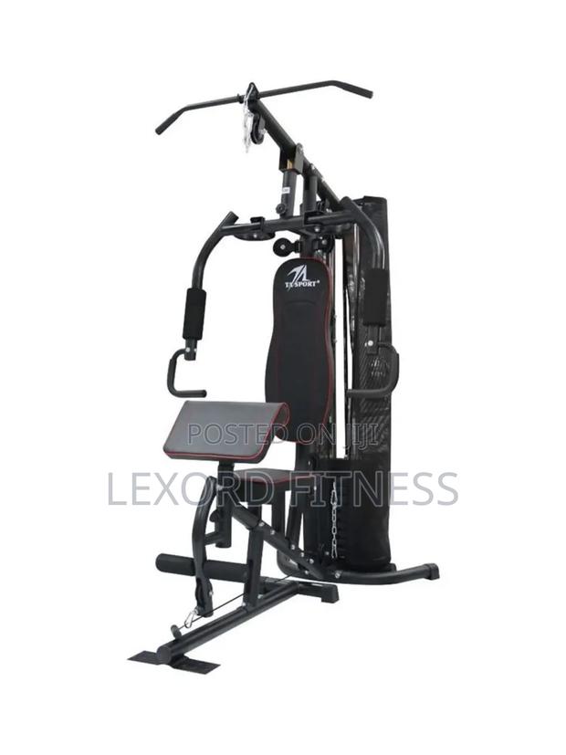 Single Home Gym · Photo 4