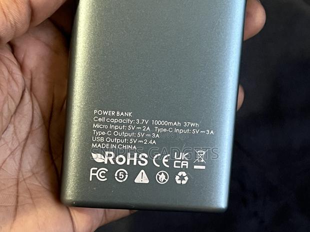 COOLREAL Power Bank (10,000mah) photo 3