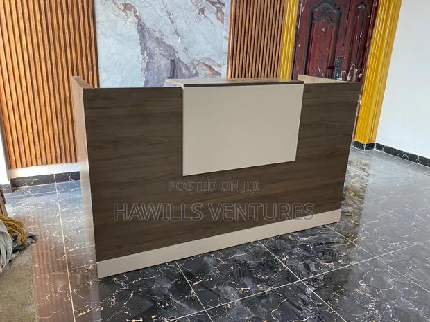 Receptionist Counter Table · Photo 1