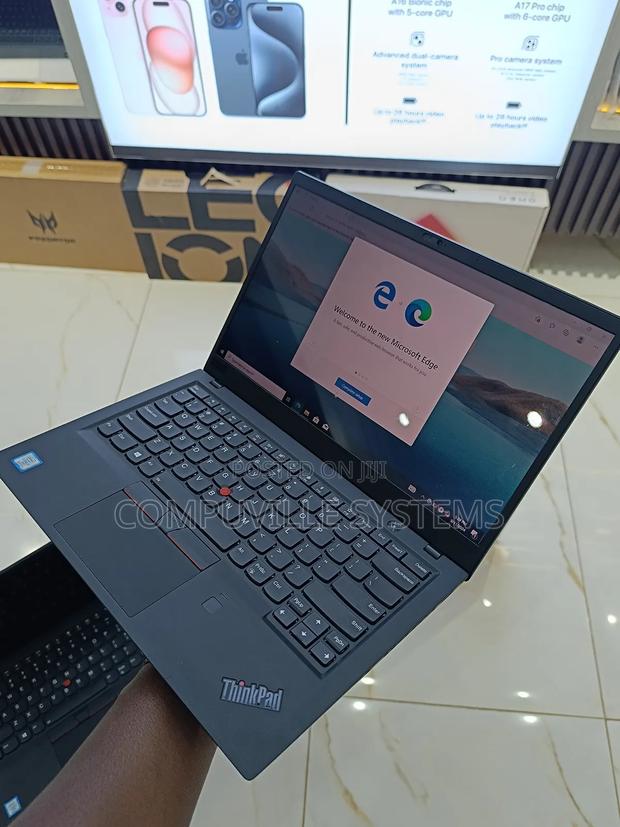 Laptop Lenovo ThinkPad X1 Carbon 16GB Intel Core I7 SSD 512GB · Photo 1