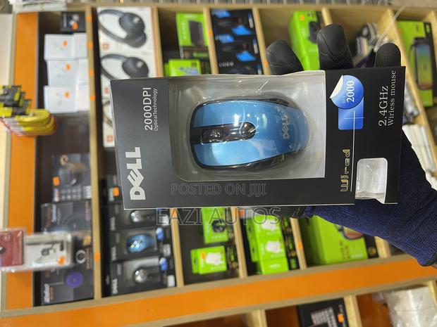 Dell Wireless Mouse · Photo 3