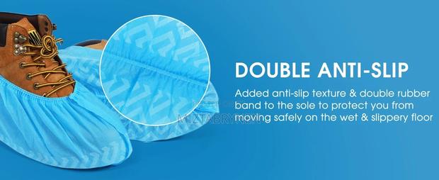 100 Disposable Shoe Covers - Blue photo 6