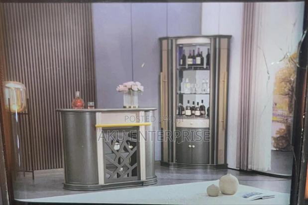 Conner Wine Bar 2 in 1 · Photo 2
