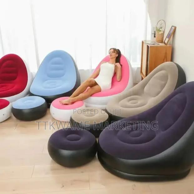 Inflatable Sofa With Electric Pump · Photo 2