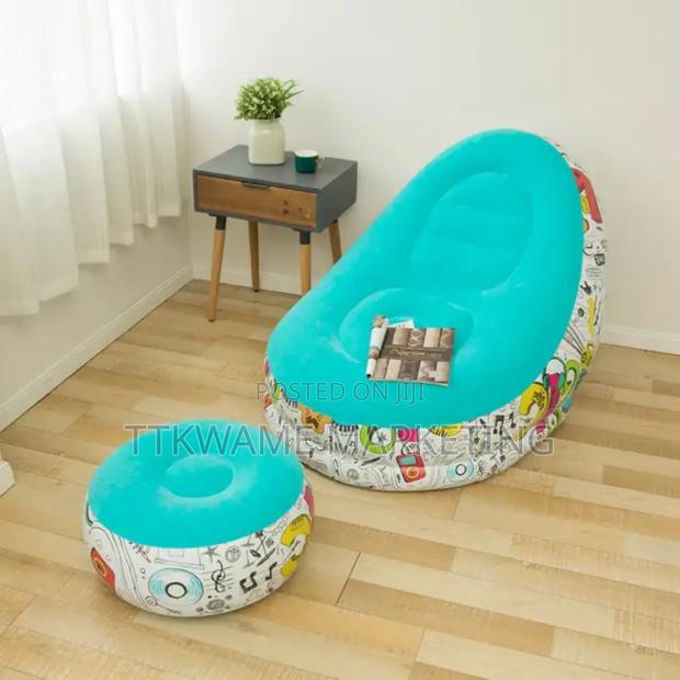 Relaxing Inflatable Sofa · Photo 2