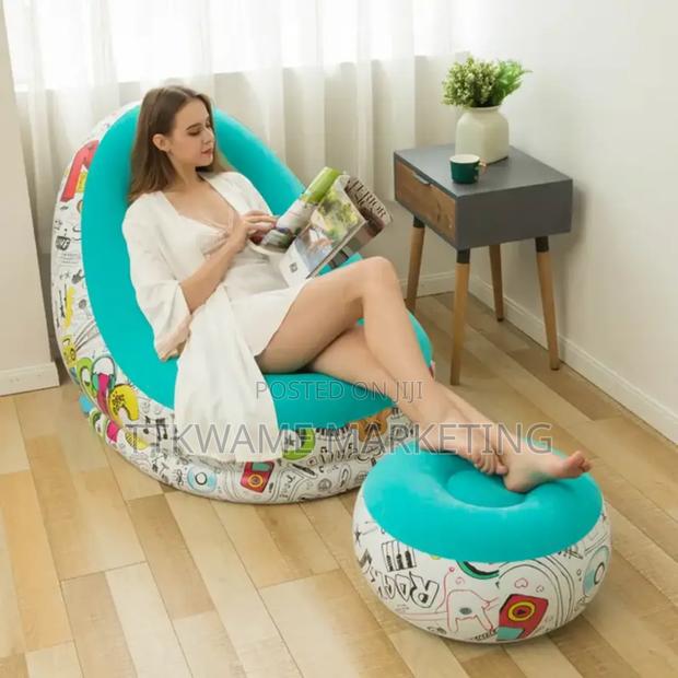 Relaxing Inflatable Sofa · Photo 3