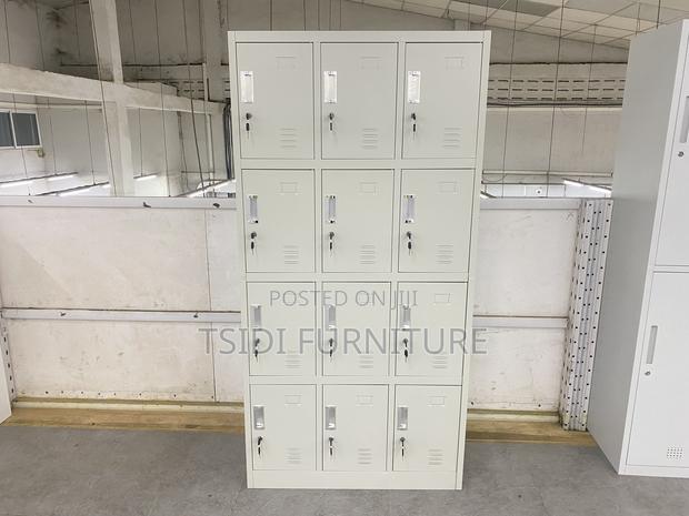 Classic 12 Locker Office Cabinets · Photo 2