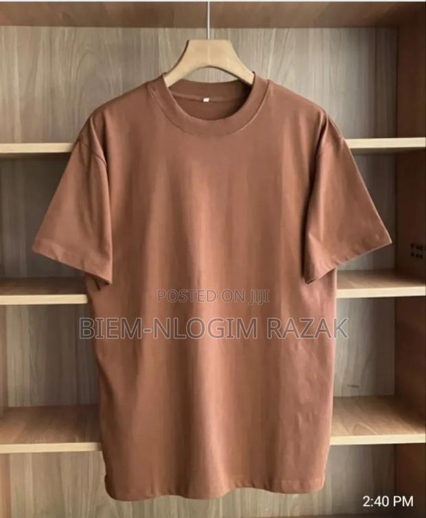 Original Plain Tshirts Available in Stock · Photo 3