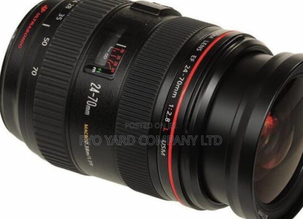 Canon EF 24-70mm F/2.8l USM Standard Zoom Lens · Photo 2