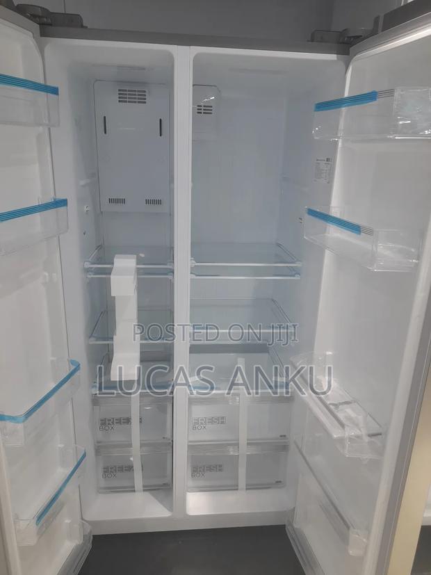 Midea 548liters Side by Side Fridge