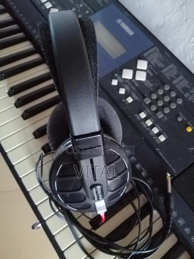 Studio Monitor Sennheiser HD560 Ovation photo 3