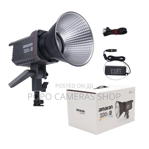 Amaran 200x S Bi Color Light · Photo 2